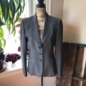 Tahari gray blazer
